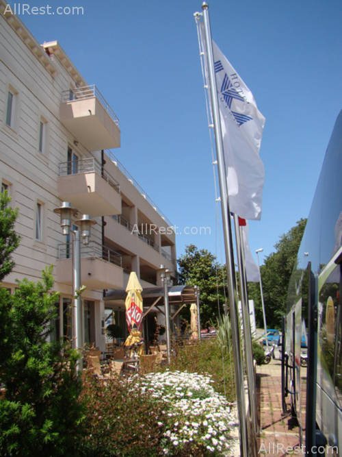 Ivka Hotel 3